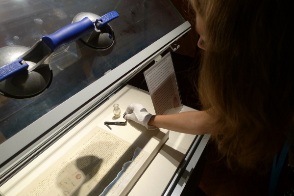 Rare Jane Austen letter goes on display at Torquay Museum