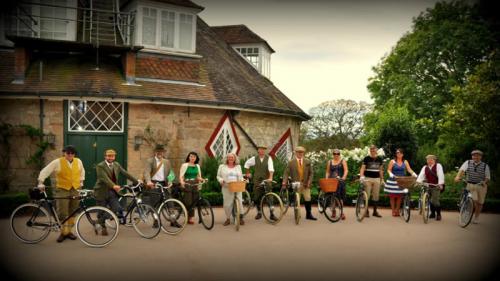 Cycle with Velo Vintage at A la Ronde