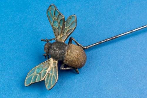 Short course   Baubles, trinkets, and precious stones a peek inside RAMM’s jewellery box