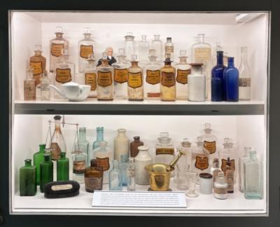 William Cookworthy : A Man of No Common Clay